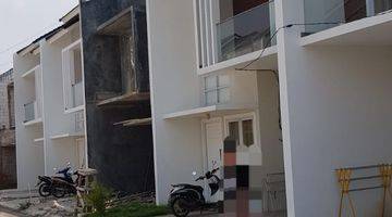 Gambar 3 Jual Cepat Rumah 2 Lt Dalam Cluster di Grandwest Bekasi Utara 