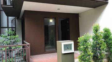 Gambar 4 Dijual Rumah Baru Bsd Komp Greenwich Cluster Whelfrod