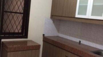 Gambar 2 Dijual Rumah Dago 3+1 BR Semi Furnish