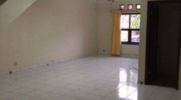 Gambar 4 Dijual Rumah Dago 3+1 BR Semi Furnish