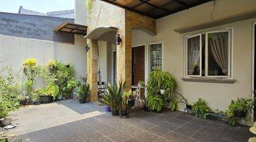 Gambar 2 Rumah Secondary  Terawat Siap Huni Harga 3,1 M>> 2,9 M