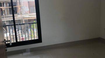 Gambar 5 Dijual Rumah 2 Lantai Di Naira Residance, Tangerang Selatan