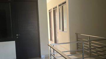 Gambar 2 Dijual Rumah Siap Huni Full Furnish Di Singgasana Bandung