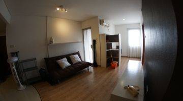 Gambar 1 Apartment  French walk Paris Garden lt 17  Semi furnish
