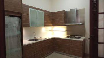 Gambar 4 Dijual Rumah Baru dengan Desain Modern di Pondok Indah  