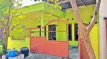 tampak depan dijual rumah 1 lantai siap