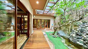 Gambar 1 Amazing House With Great Location In Villa Permata Gading. 