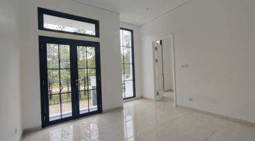 Gambar 5 Rumah Modern Classic Dengan Lift Dan Private Pool Area Sentul City