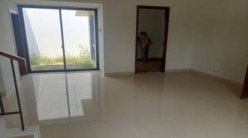 Gambar 1  Rumah 3 Lantai Unfurnished Baru OTHER - PPJB, Girik, Adat, dll di Greenwhich cluster Blizfield, BSD