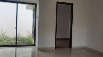 Gambar 4  Rumah 3 Lantai Unfurnished Baru OTHER - PPJB, Girik, Adat, dll di Greenwhich cluster Blizfield, BSD