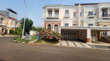 Gambar 3  Rumah Semi Furnished Bagus SHM - Sertifikat Hak Milik di Royal Gading Mansion, Kelapa Gading