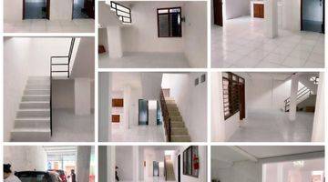 Gambar 1 Dijual rumah hokie. Ngantong