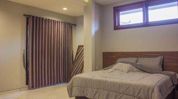 Gambar 1 Rumah Mewah Furnished Bagus Siap Huni di Dago Resort, Bandung