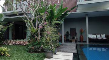 Gambar 1 Villa Mewah Di Ubud Dengan Kolam Renang Dan View Sawah