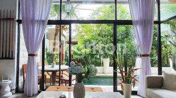 Gambar 5 Villa Mewah 2 Lantai Luas Tanah 200m2 Di Banjar Semer Kerobokan Bali