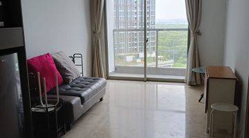 Gambar 2 Apartemen Gold Coast 1BR (51m2)
Tower Caribean 
View Laut kolam renang