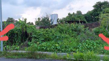 tampak depan tanah di jemursari selatan shm
