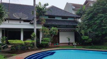 Gambar 3 Rumah Sewa di MPR Cipete Bagus Furnish Pool