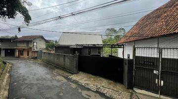 Gambar 1 Jarang Ada Rumah Modern Siap Huni di Ciumbuleuit Dekat Unpar