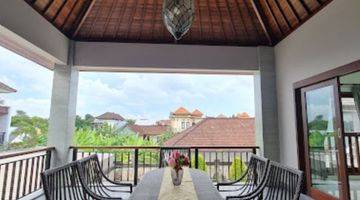 Gambar 5 Big House With Good Maintenance