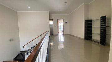 Gambar 4 Rumah Bagus Furnished di Mekar Wangi, Bandung