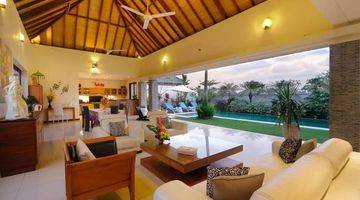 Gambar 4 Villa Canggu Ricefields View Fully Furnished Best Investment 