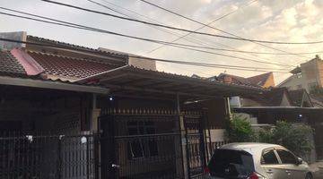 Gambar 2 Dijual disewakan Rumah Sudah Renovasi Unfurnished SHM di Bsd City, Tangerang