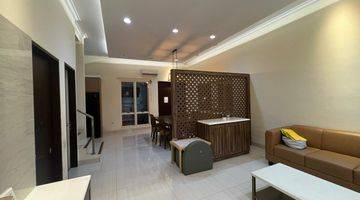 Gambar 2 Disewakan Cepat Rumah Pik1 Full Furnish