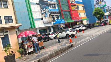 Gambar 4 Rumah Kost Pinggir Jl Raya Margonda Depok 