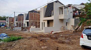 Gambar 2 Rumah Mewah Desain Modern 2 Lantai Harga Bersahabat Strategis