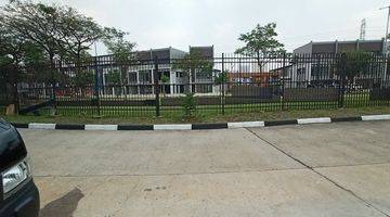 Gambar 4 Dijual Rumah Mewah Asri Hadap Jalan Raya Cluster D'OAKWOOD 