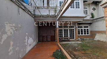 Gambar 4 Rumah Di Jalan Utama Kayu Putih Selatan (3mobil)