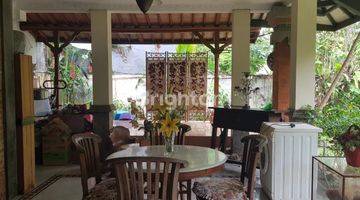 Gambar 3 HUNIAN LUAS CANTIK DAN TERAWAT SEMI FURNISHED