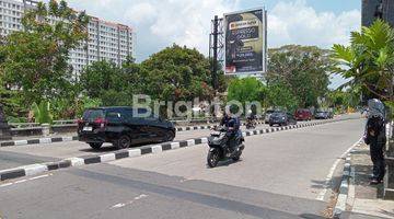 Gambar 2 TANAH STRATEGIS DEKAT UNIVERSITAS GAJAH MADA JOGJAKARTA