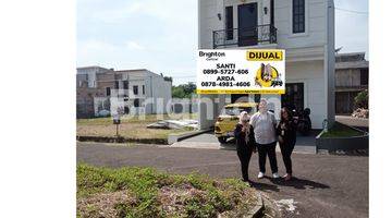 Gambar 1 Rumah 2 Lantai  di Samping Toll Dukuh 3 Taman Mini Jakarta Timur