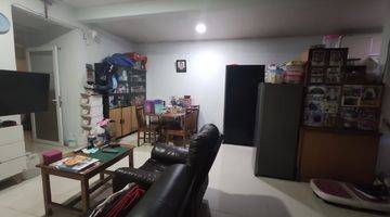 Gambar 4 Dijual rumah 2lantai di citra 5,sudah di lakukan renovasi,fasilitas umum yg memadai,dekat akses tol