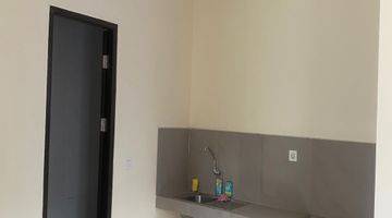 Gambar 2 Dijual rumah 2lt di cluster savia bsd tangerang