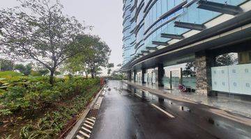 Gambar 5 gedung kantor Landmark di Pluit Selatan Raya