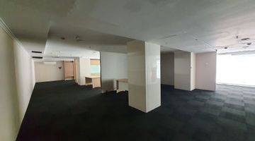 Gambar 5 Gedung Kantor Menteng 11 Lantai Bagus