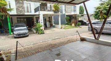 Gambar 2 Rumah 2 Lantai Bagus Semi Furnished SHM Club Graha Raya Bintaro