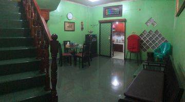 Gambar 1 Rumah 2 Lantai Murah Semi Furnished SHM Cengkareng Jakarta Barat