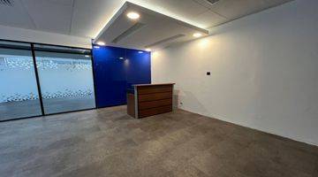 Gambar 4 Disewakan  Kantor di Jln Jendral sudirman, Sudirman 350 m² Semi Furnished