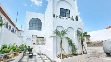 Gambar 2 Brand New Mediterranean Villa In Tumbak Bayuh Canggu Furnished