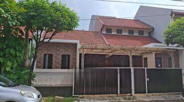 Gambar 2 Rumah 2 Lantai Sudah Renovasi Perumahan Kemang Pratama 3, Bekasi