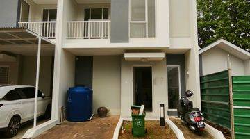 Gambar 1 Rumah Sewa Semi Furnish Dalam Kompleks Synthesis Homes  Cirendeu