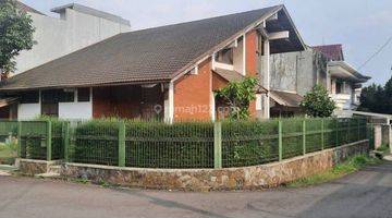 tampak depan banting harga rumah 2 lantai