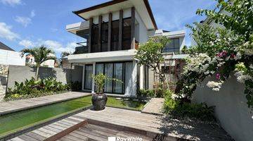 Gambar 1 Brand New Build Modern Unblock Ocean and GWK Statue View Villa