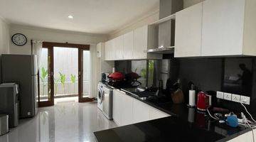 Gambar 1 House for sale Royal Garden, Taman Giri 