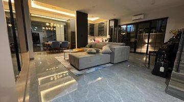 Gambar 1 Rumah Hook Karawaci Brand New Full Furnish Design Interior