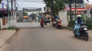 Gambar 5 Rumah lokasi di cluster, siap huni, sudah di renovasi